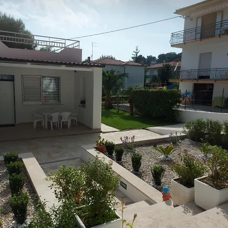 Virlan, Trilocale Al Taunus Con Aria Condizionata * Numana