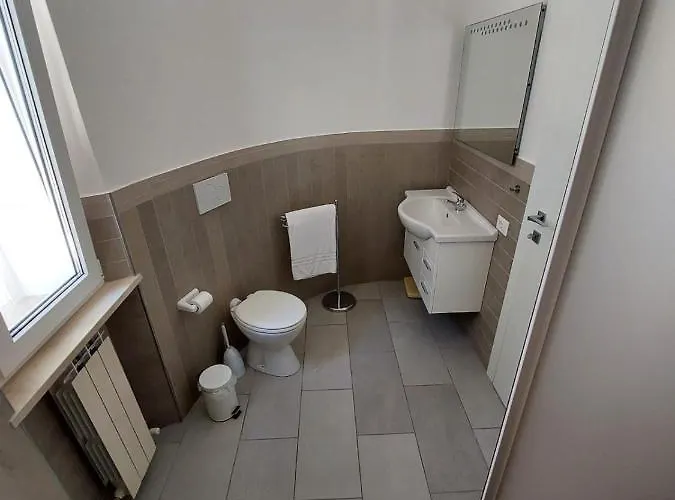 Virlan, Trilocale Al Taunus Con Aria Condizionata * Numana